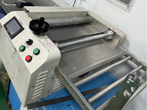 矽膠專用數控分條機